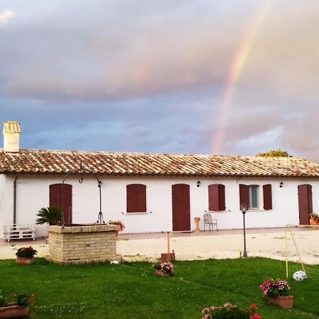 Agriturismo " Le Serre" Spello Exteriér fotografie